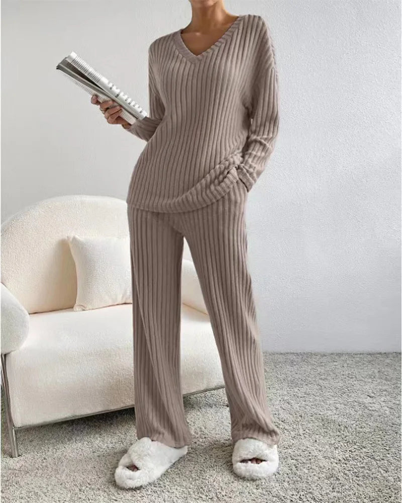 V-Neck Wide Leg Knit Set