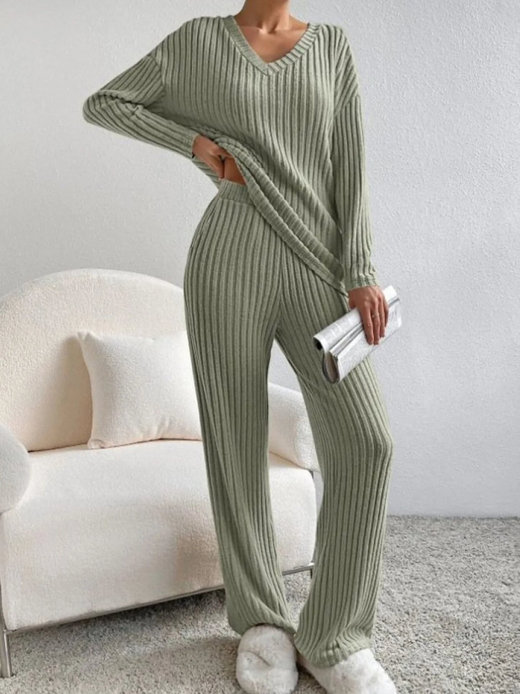 V-Neck Wide Leg Knit Set
